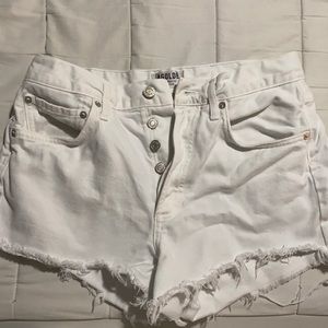 White agolde shorts size 27, great condition